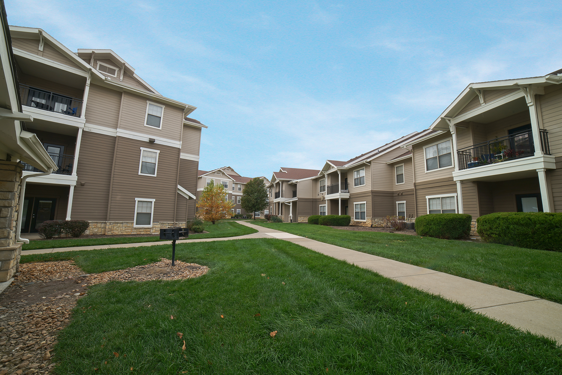 Grilling | Student Living | The Quarters Lawrence